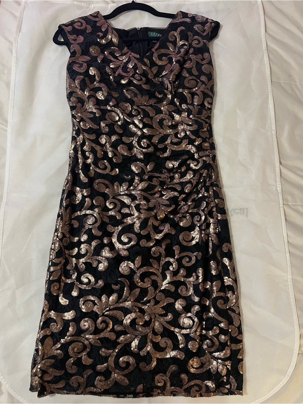 Lauren Ralph Lauren Dress Size 8 Black Bronze Sequin Lace Sheath Cocktail Dress - Picture 3 of 11